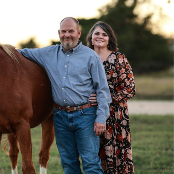 Meet your Posher, Melissa - Picture 1 of 1